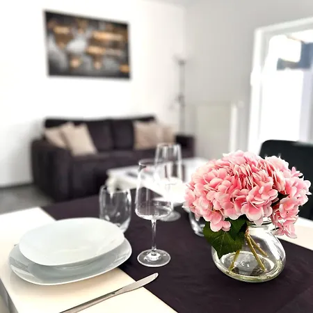 Apartment Zentrale Mitten In 2 Schwerin (Mecklenburg-Vorpommern)