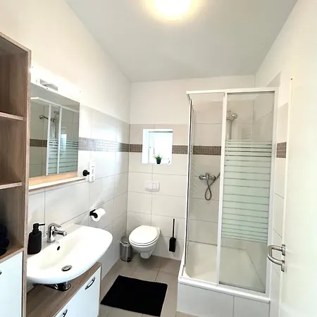 Zentrale Mitten In 2 Apartment *